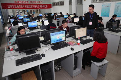 【图文】崇尚技术之长:我校承办市职业技能大赛
